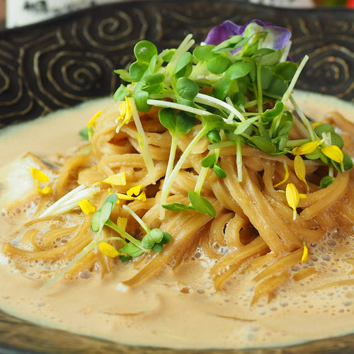 Gluten-Free Domestic Brown Rice Noodles (Jerusalem Artichoke): (110gx4), rice flour noodles T07650004
